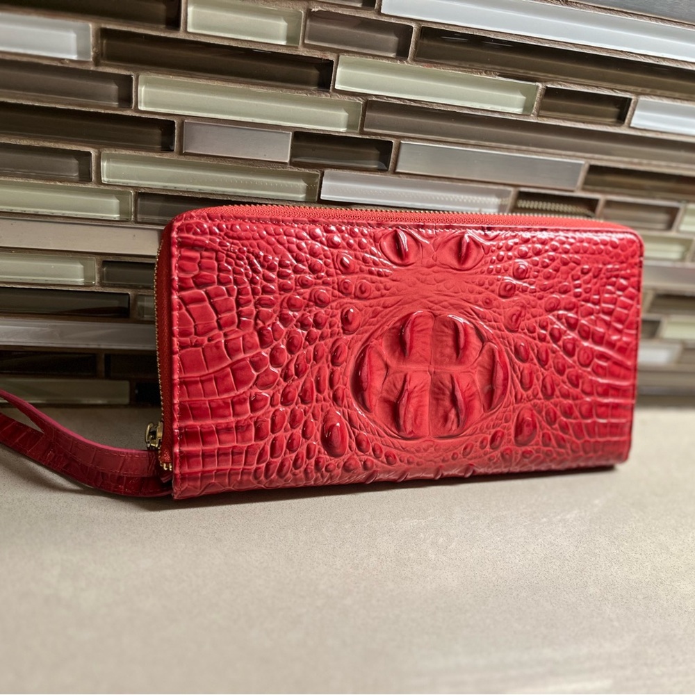 Brahmin Melbourne SKYLER Clutch Wallet Wristlet Travel Wallet Pink Magenta